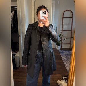 VINTAGE Women's Black Leather Coat sz SMALL